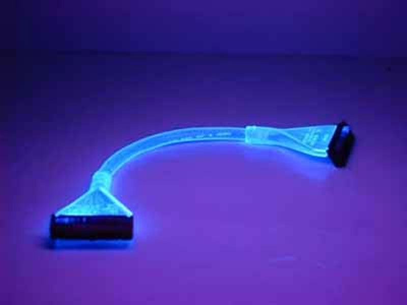 [CBFL0118UB] UV Reactive Blue Silver Braided 18In Single Floppy Cable